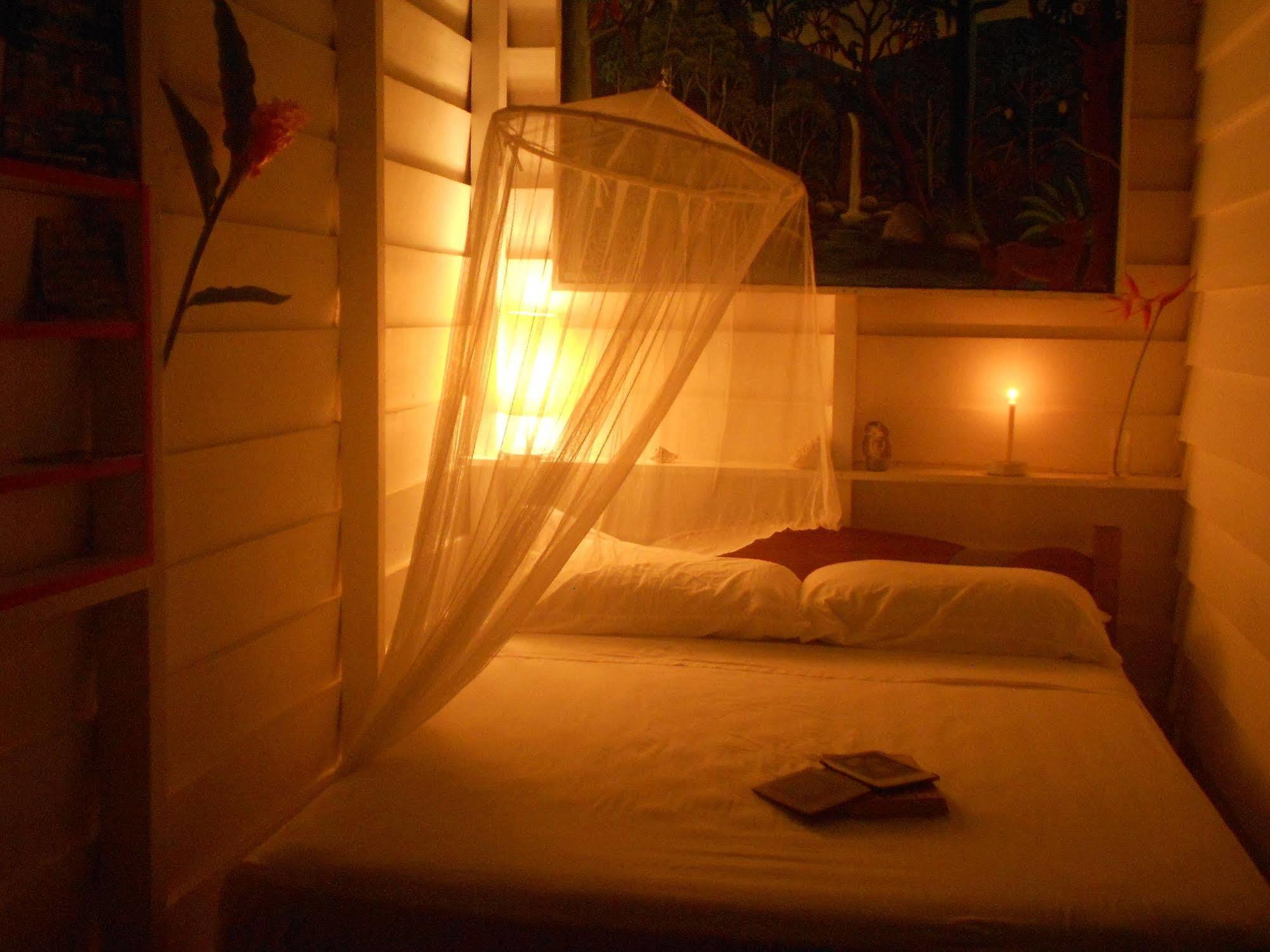 Hotel Casitas Mar Y Luz Puerto Viejo de Talamanca Exteriör bild